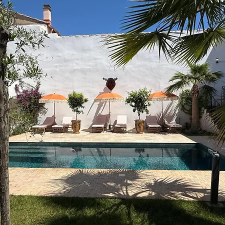 La Maison De - Piscine & 3*