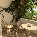 La Maison De - Piscine & 3*