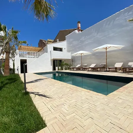 La Maison De - Piscine&spa 4* Sète