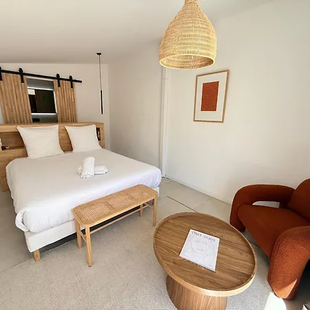 La Maison De - Piscine&spa 4* Sète