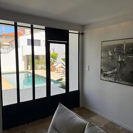 Couette-café La Maison De - Piscine&spa 4*