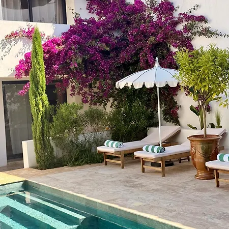 فندق مبيت وإفطار La Maison De - Piscine &